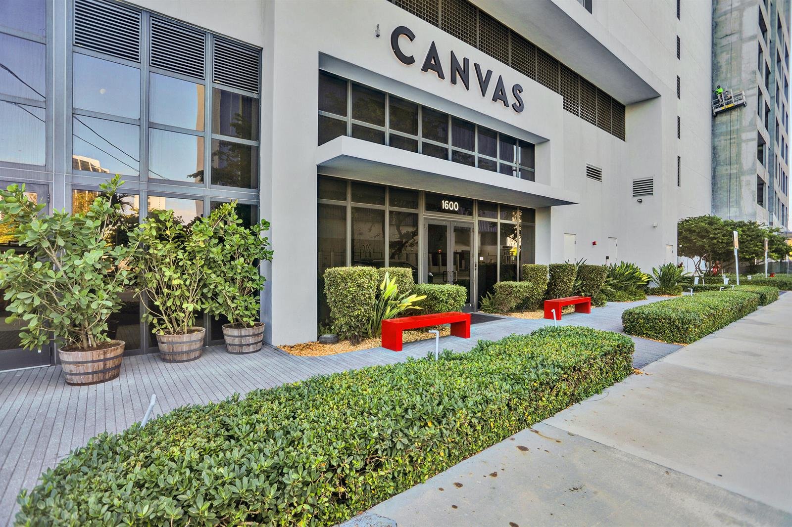 1600 1st Avenue #3420 — Canvas Miami