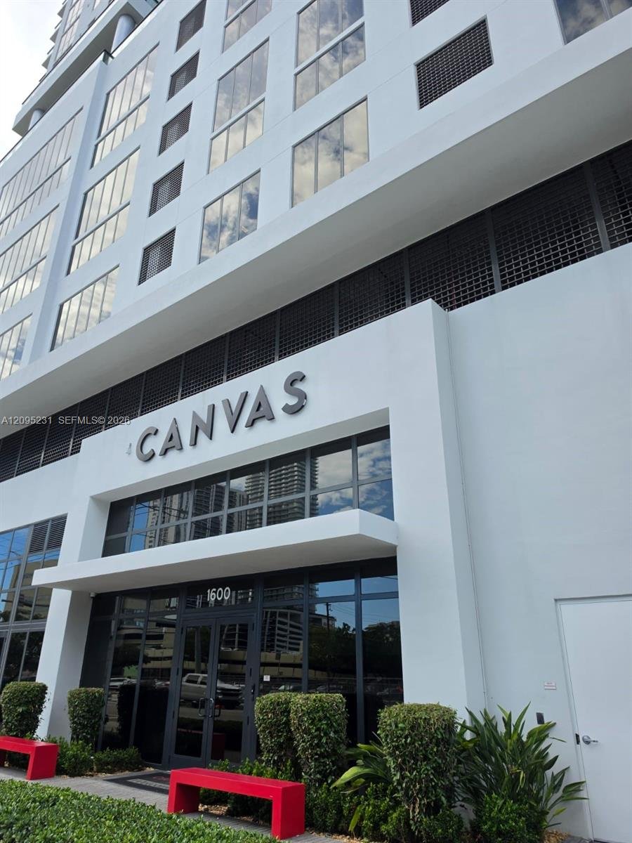 1600 1st Ave #1707 — Canvas Miami