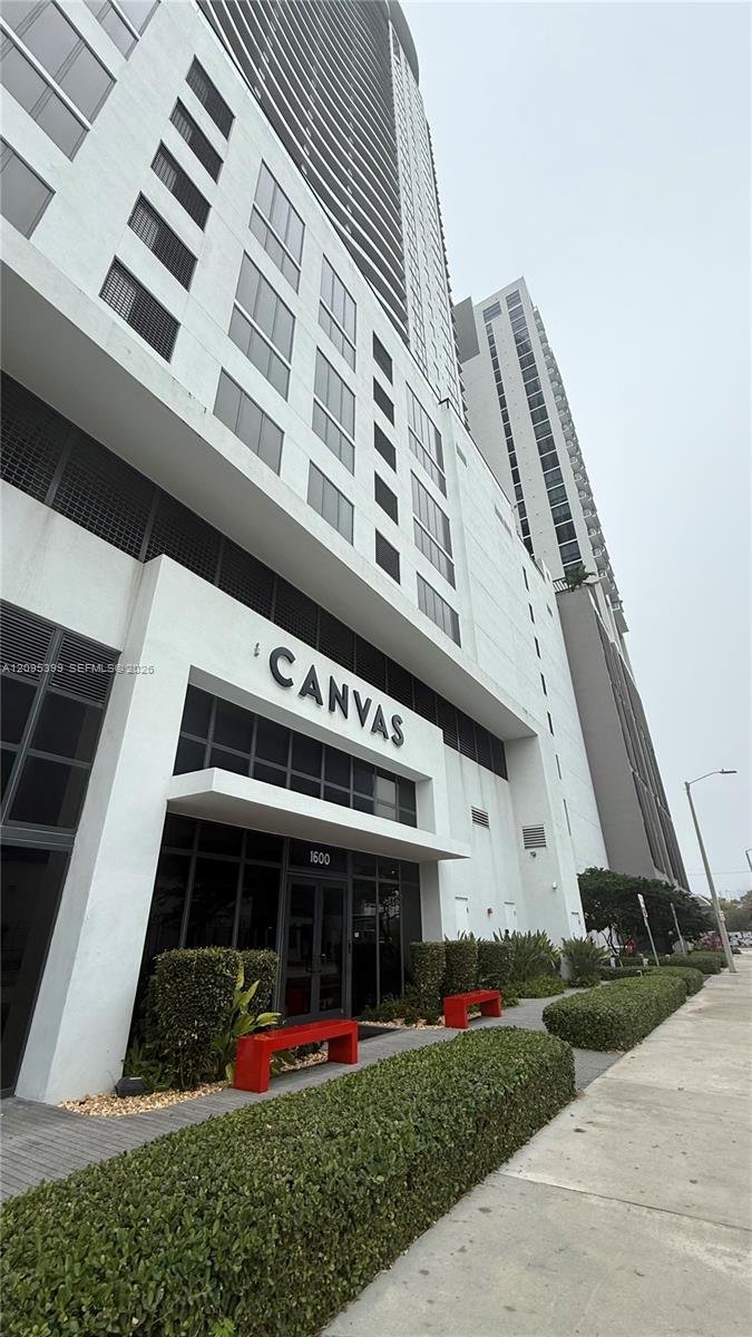 1600 1st Ave #2202 — Canvas Miami